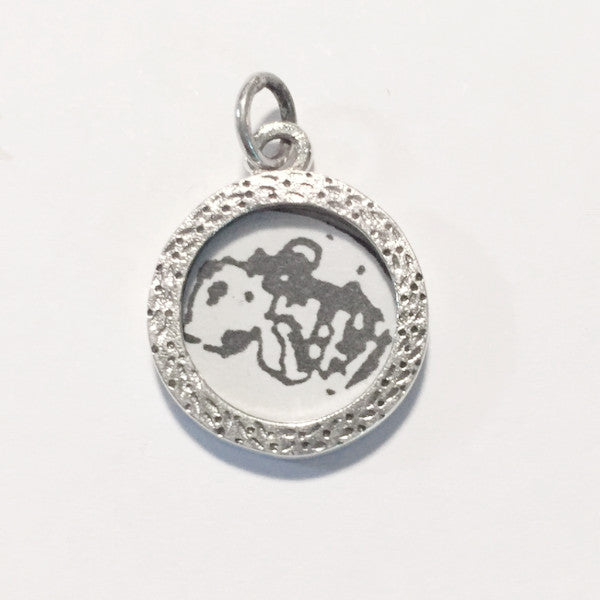 Circular sterling silver photo frame charm